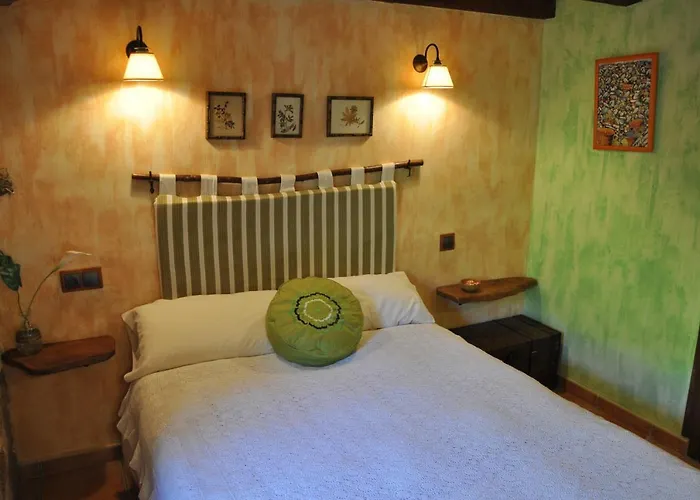 Casa Rural Los Dujos 컨트리하우스 Gallejones