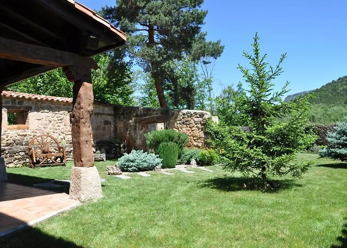 Casa Rural Los Dujos 컨트리하우스 Gallejones